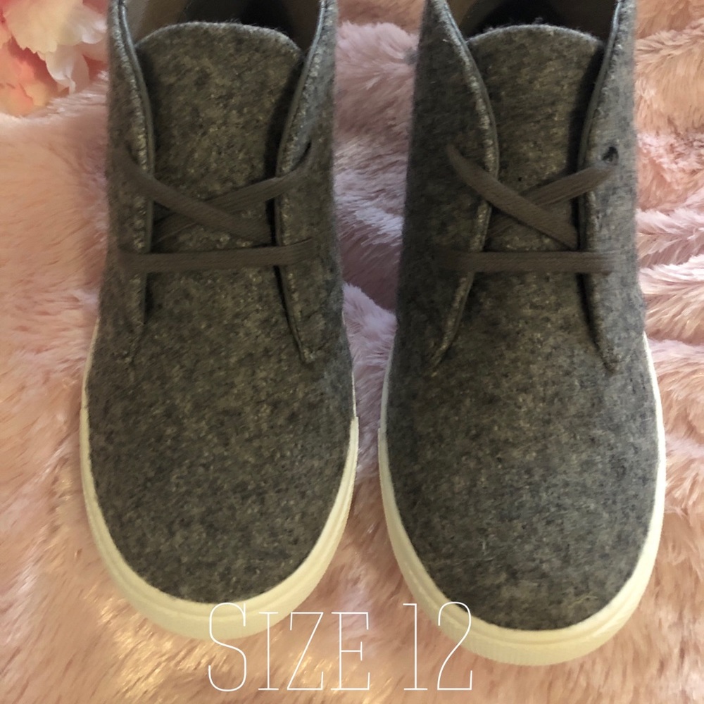 ⛵️NWT Crewcuts j crew boys shoes